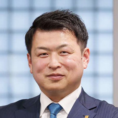 小見謙一郎